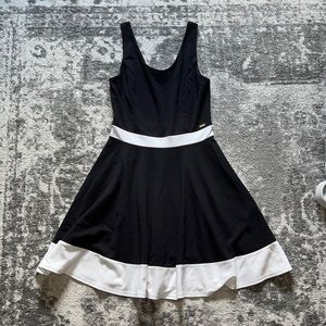 Black and White Guess Skater Dress